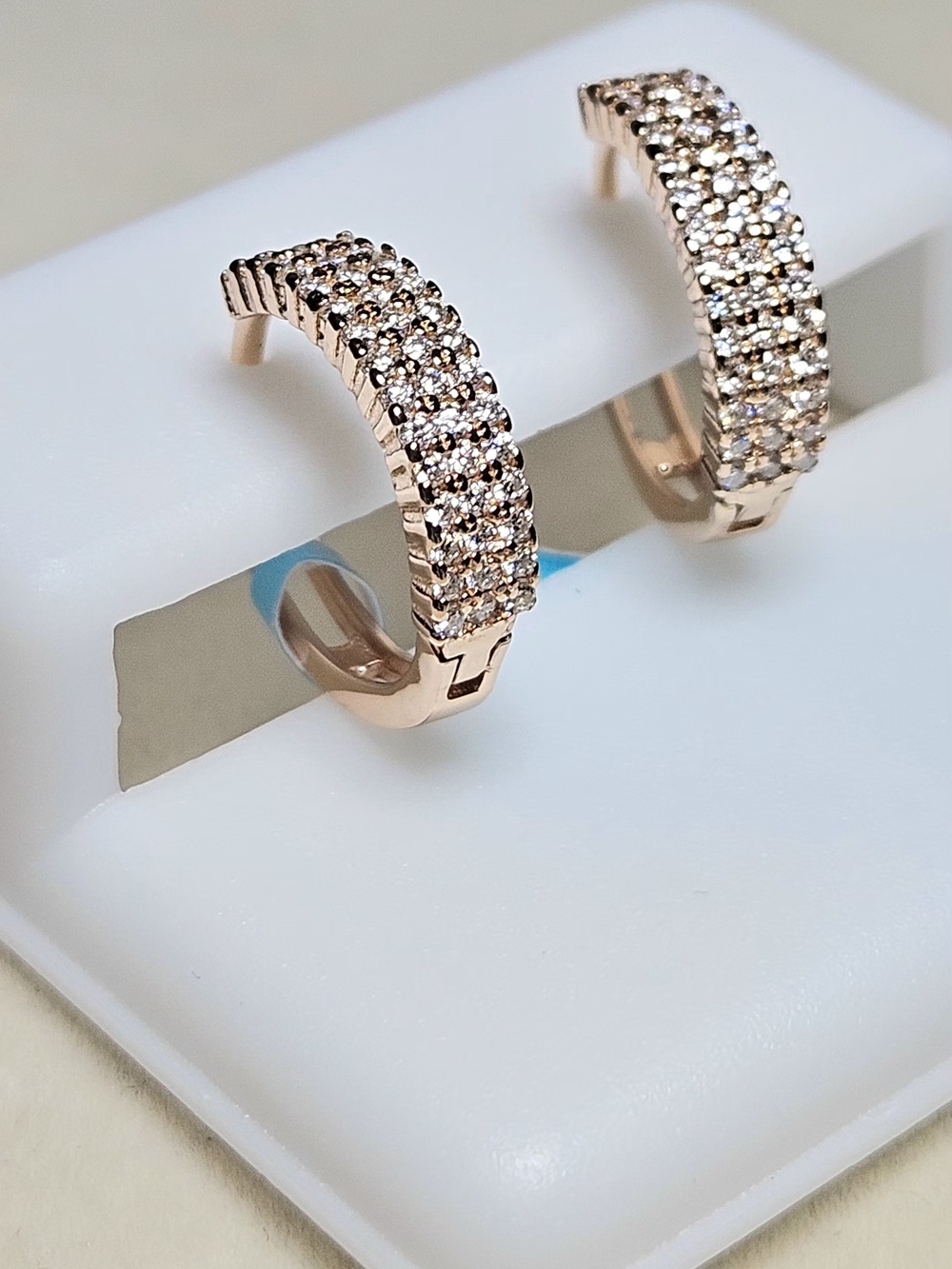 Luxury 925 Silver Moissanite Triple Row Huggie Hoop Earrings 0.44CTW VVS
